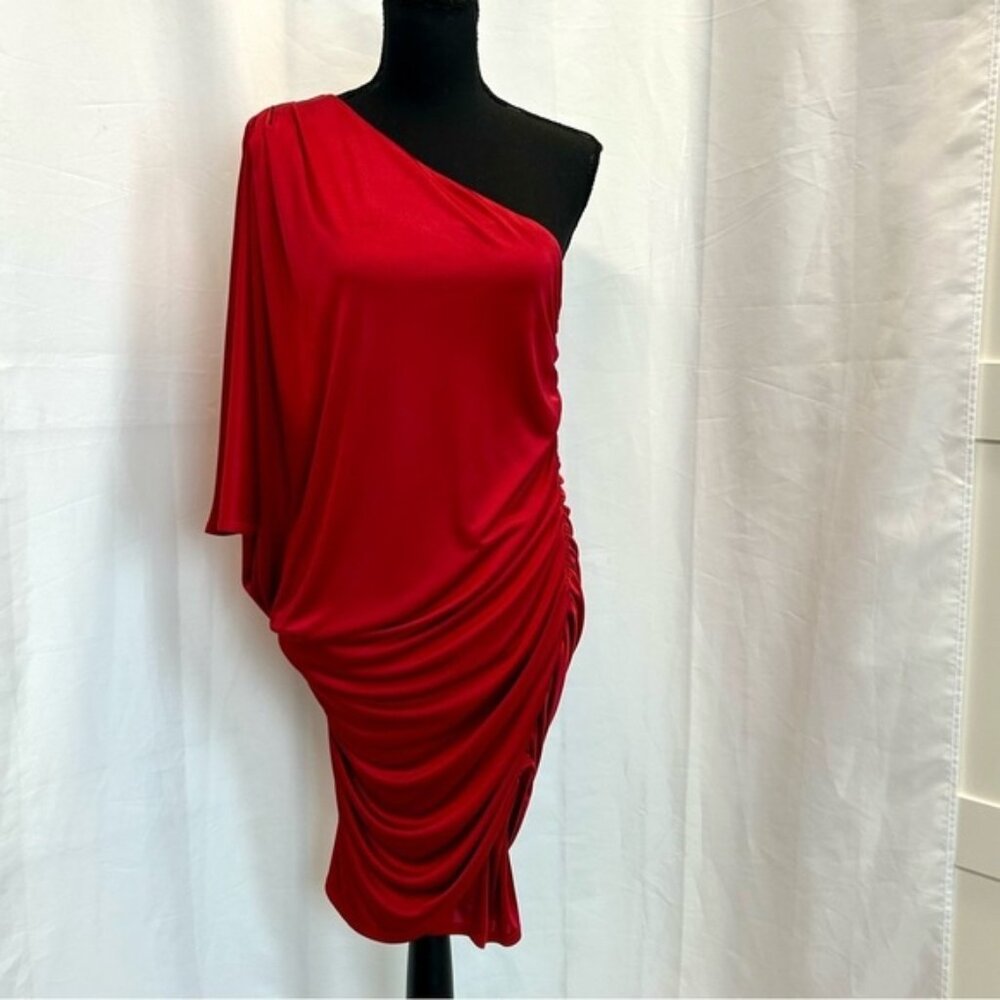Le Chateau red one shoulder draped ruched web sleeve mini cocktail dress M